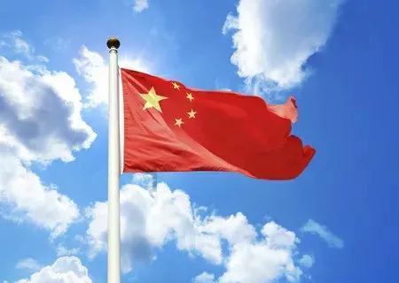 逃离整洁的杂物间