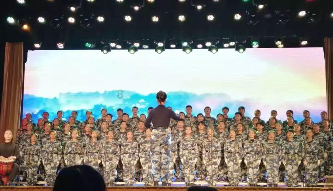 电脑c 盘重置后cad不能用了？游戏画面