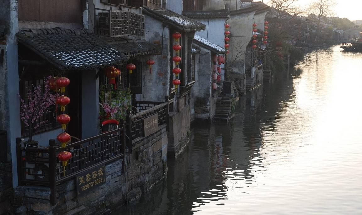 蝙蝠侠：阿甘骑士